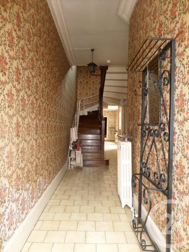 Afficher la photo en grand maison à vendre - 5 pièces - 145.37 m2 - LURCY LEVIS - 03 - AUVERGNE - Century 21 Confluences