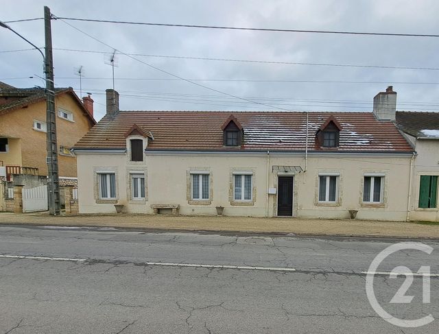 maison à vendre - 5 pièces - 187.14 m2 - LIGNIERES - 18 - CENTRE - Century 21 Confluences