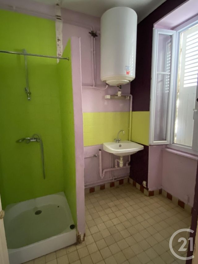 maison à vendre - 8 pièces - 173.71 m2 - LE VEURDRE - 03 - AUVERGNE - Century 21 Confluences