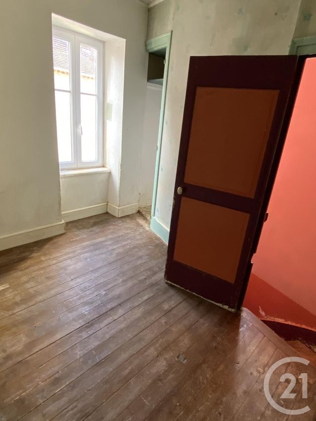 maison à vendre - 8 pièces - 173.71 m2 - LE VEURDRE - 03 - AUVERGNE - Century 21 Confluences