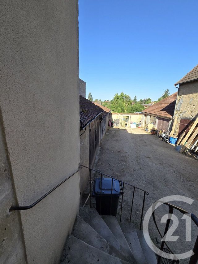 maison à vendre - 8 pièces - 120.0 m2 - LURCY LEVIS - 03 - AUVERGNE - Century 21 Confluences