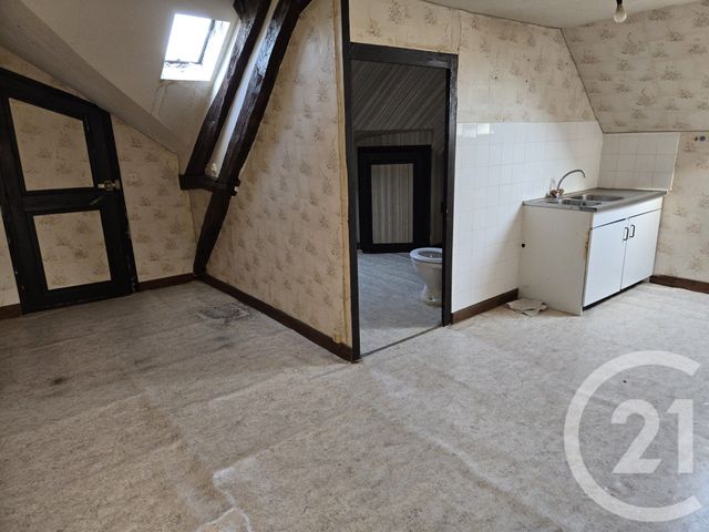 maison à vendre - 8 pièces - 120.0 m2 - LURCY LEVIS - 03 - AUVERGNE - Century 21 Confluences