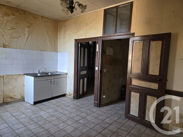 maison à vendre - 8 pièces - 120.0 m2 - LURCY LEVIS - 03 - AUVERGNE - Century 21 Confluences