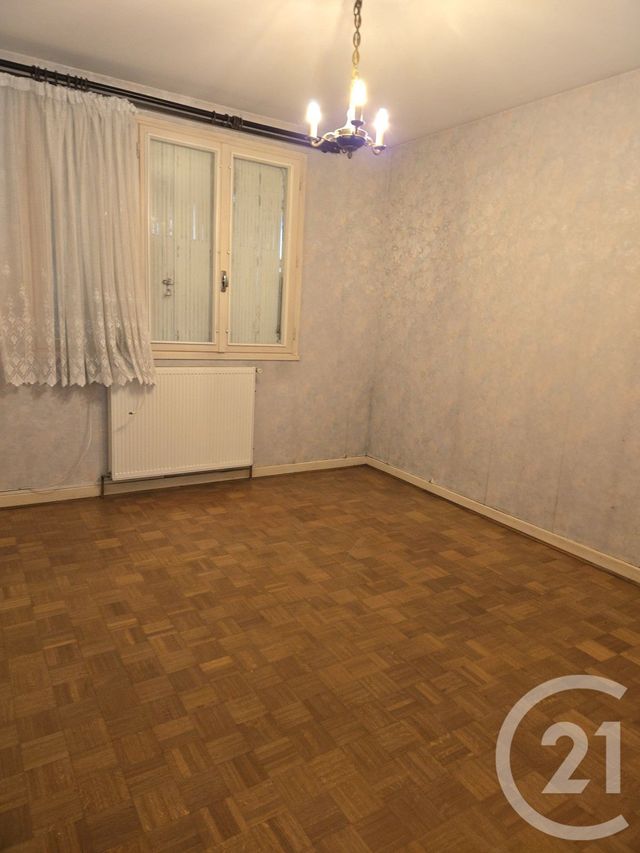 maison à vendre - 6 pièces - 95.0 m2 - LURCY LEVIS - 03 - AUVERGNE - Century 21 Confluences