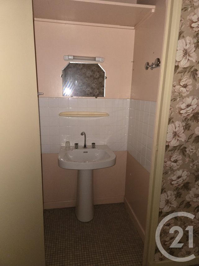 maison à vendre - 6 pièces - 95.0 m2 - LURCY LEVIS - 03 - AUVERGNE - Century 21 Confluences