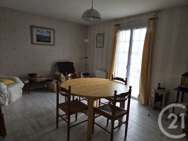 maison à vendre - 4 pièces - 70.88 m2 - SANCOINS - 18 - CENTRE - Century 21 Confluences