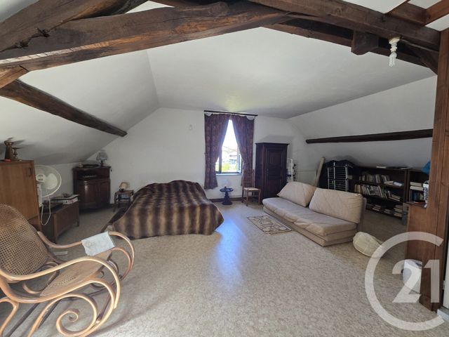 maison à vendre - 7 pièces - 146.18 m2 - LA GUERCHE SUR L AUBOIS - 18 - CENTRE - Century 21 Confluences