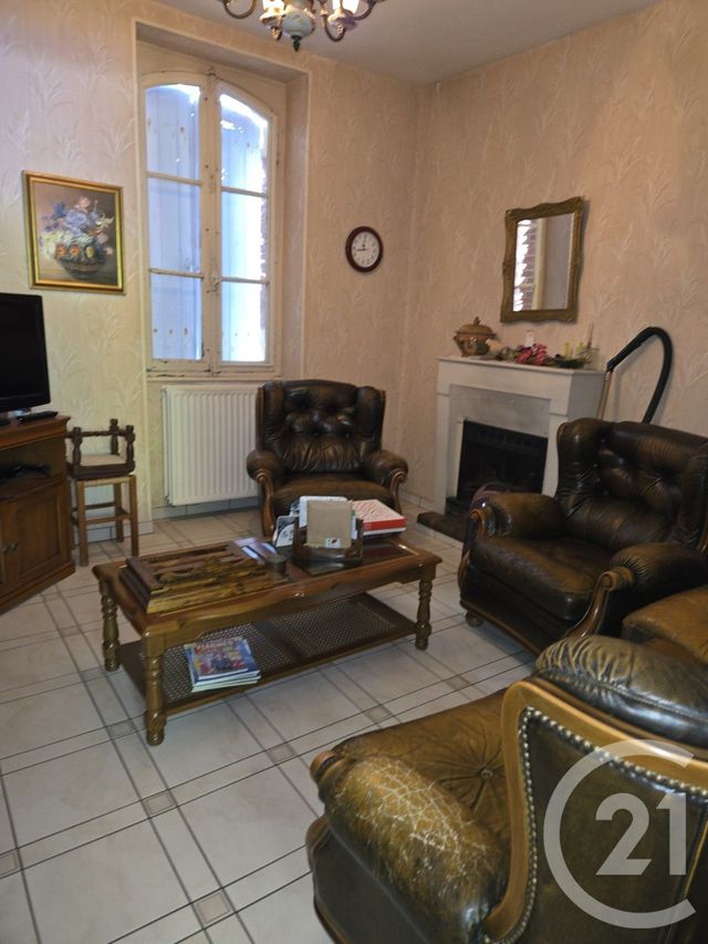 maison à vendre - 7 pièces - 146.18 m2 - LA GUERCHE SUR L AUBOIS - 18 - CENTRE - Century 21 Confluences