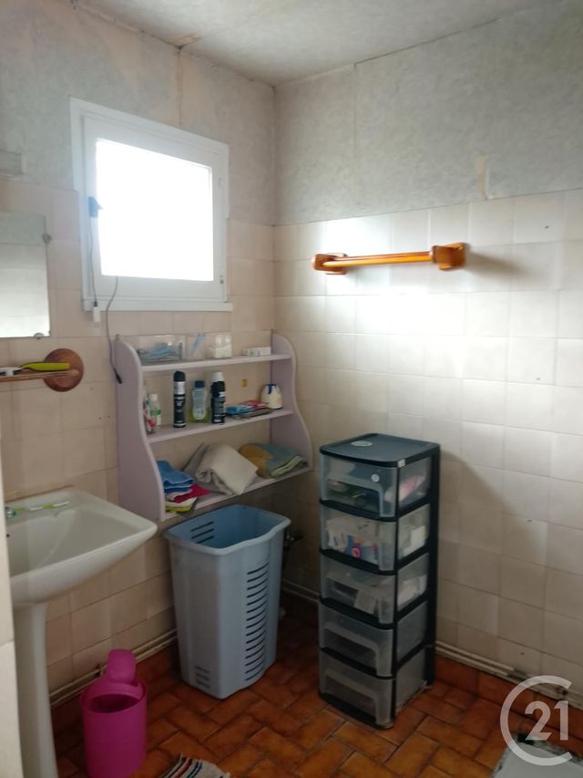 maison à vendre - 4 pièces - 88.76 m2 - LURCY LEVIS - 03 - AUVERGNE - Century 21 Confluences