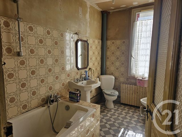 maison à vendre - 4 pièces - 130.0 m2 - LE VEURDRE - 03 - AUVERGNE - Century 21 Confluences