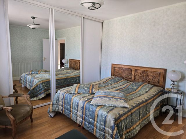 maison à vendre - 6 pièces - 116.67 m2 - SANCOINS - 18 - CENTRE - Century 21 Confluences