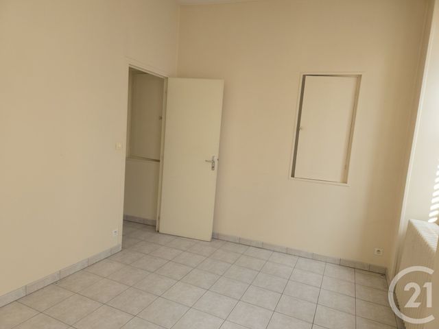 Appartement F3 à vendre - 4 pièces - 56.88 m2 - SANCOINS - 18 - CENTRE - Century 21 Confluences