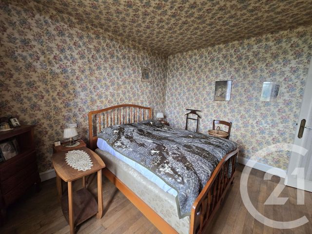 maison à vendre - 7 pièces - 123.1 m2 - MORNAY SUR ALLIER - 18 - CENTRE - Century 21 Confluences