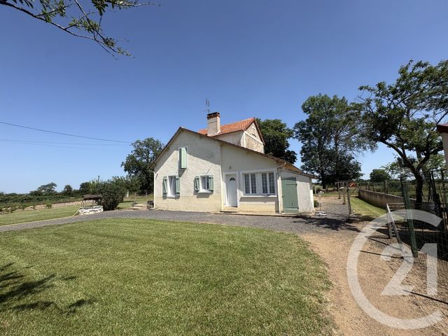maison à vendre - 6 pièces - 121.01 m2 - BESSAIS LE FROMENTAL - 18 - CENTRE - Century 21 Confluences