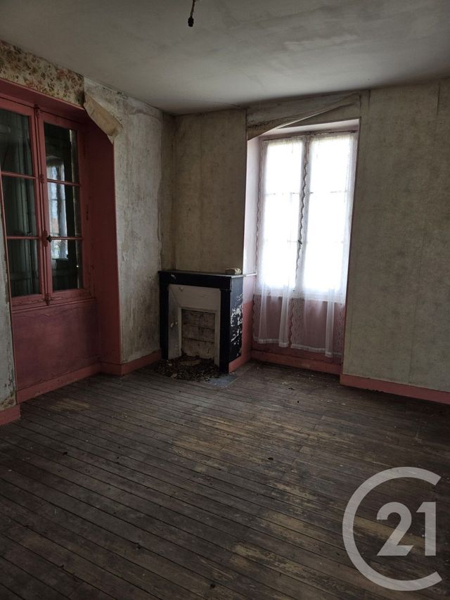 maison à vendre - 8 pièces - 72.46 m2 - SANCOINS - 18 - CENTRE - Century 21 Confluences