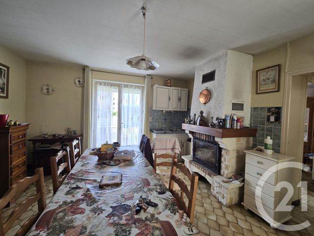 maison à vendre - 8 pièces - 72.46 m2 - SANCOINS - 18 - CENTRE - Century 21 Confluences