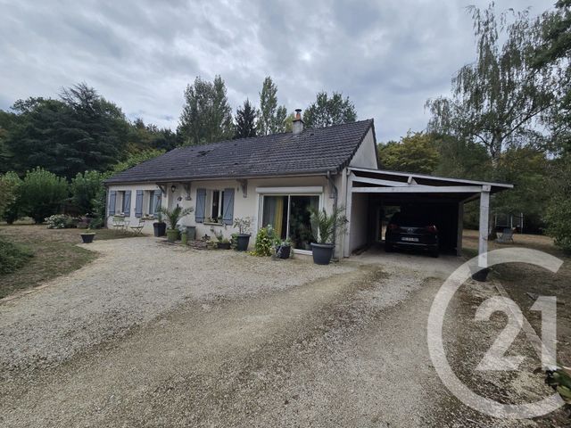 maison à vendre - 6 pièces - 174.47 m2 - LA GUERCHE SUR L AUBOIS - 18 - CENTRE - Century 21 Confluences