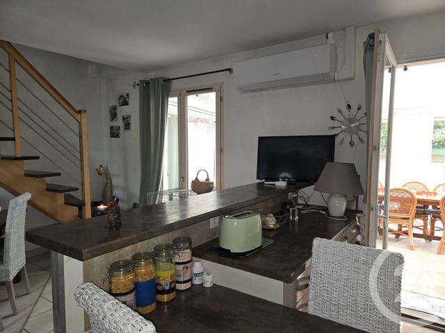 maison à vendre - 6 pièces - 174.47 m2 - LA GUERCHE SUR L AUBOIS - 18 - CENTRE - Century 21 Confluences