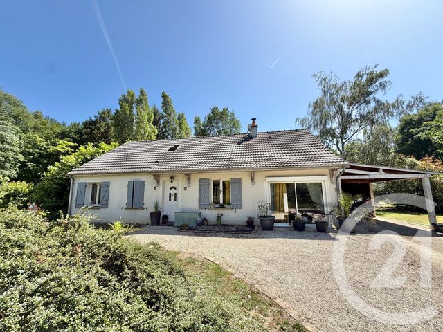 maison à vendre - 6 pièces - 174.47 m2 - LA GUERCHE SUR L AUBOIS - 18 - CENTRE - Century 21 Confluences